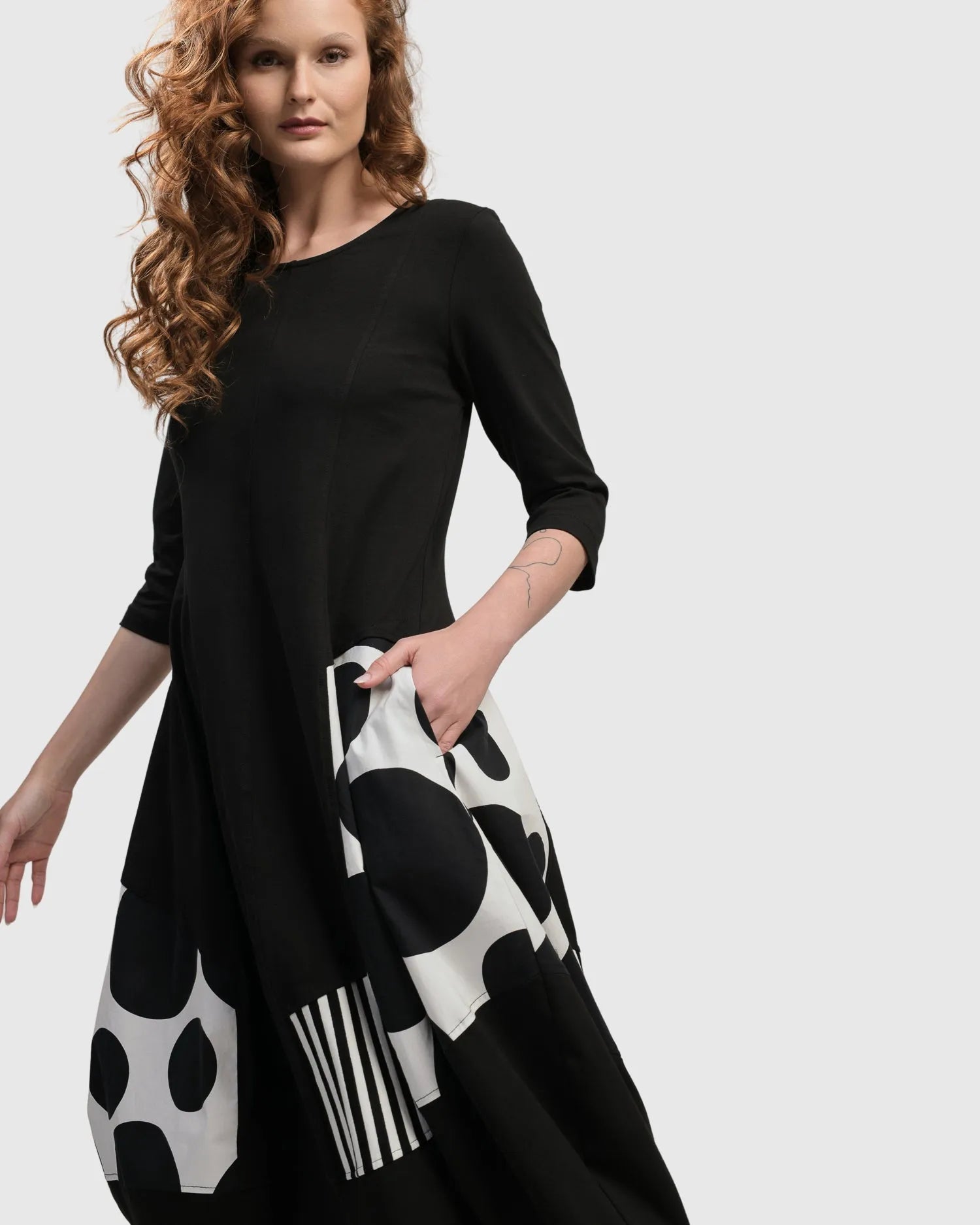 Urban Broadway Cocoon Dress, Mono