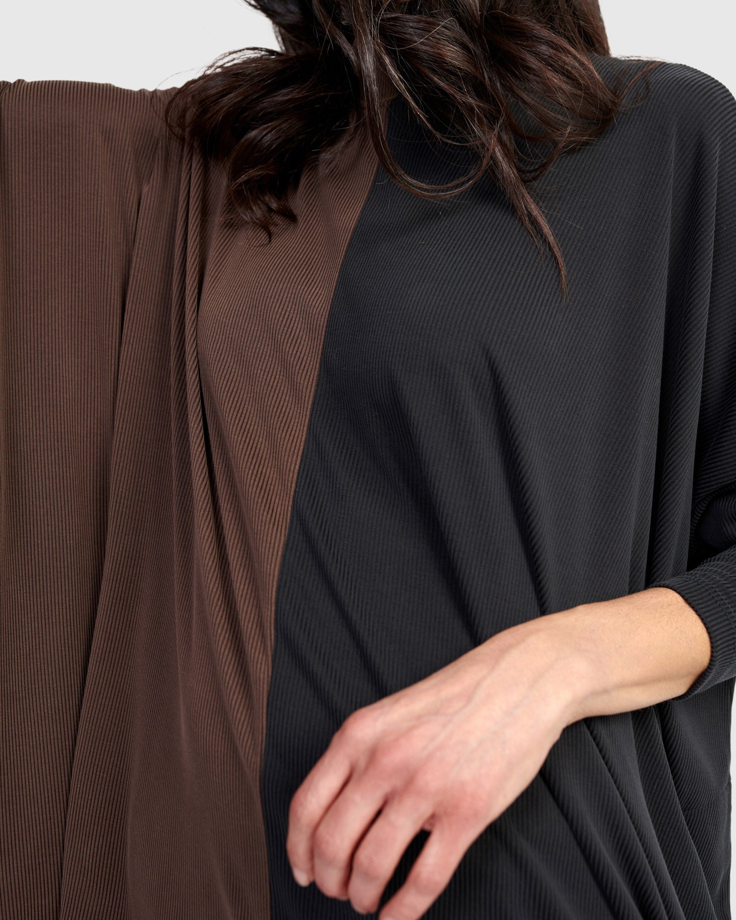 Echo Cupro Swing Turtleneck, Mix